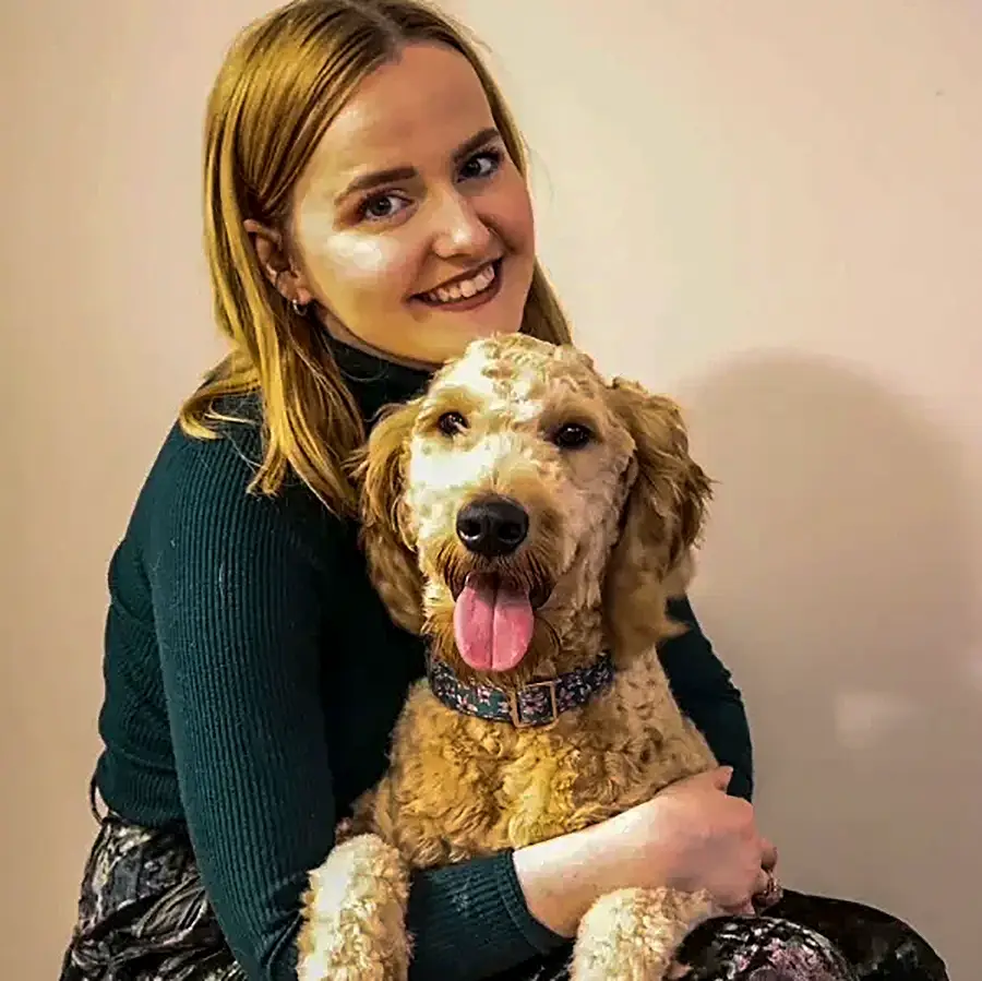 Brooke-Einwiller-with-her-dog